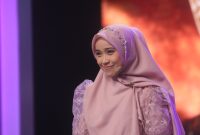 Sosok Ainia Salsabila Alhafidzah (27), warga Kecamatan Banjarsari, Kabupaten Lebak, Banten yang ikut berkompetisi di ajang Da'i Aksi Indosiar Ramadhan 2026.