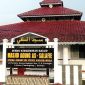 Bangunan Masjid As-Salafie di Kampung Caringin, Desa Caringin, Kecamatan Labuan, Kabupaten Pandeglang, yang merupakan Masjid bersejarah di Pandeglang.