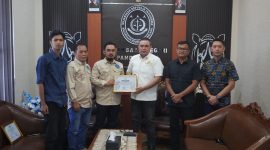 PLBH Langit Biru Cabang Pandeglang bersama jajaran Kejaksaan Negeri Pandeglang saat menggelar audiensi terkait implementasi KUHAP terbaru di Kantor Kejari Pandeglang, Jumat (13/3/2026).