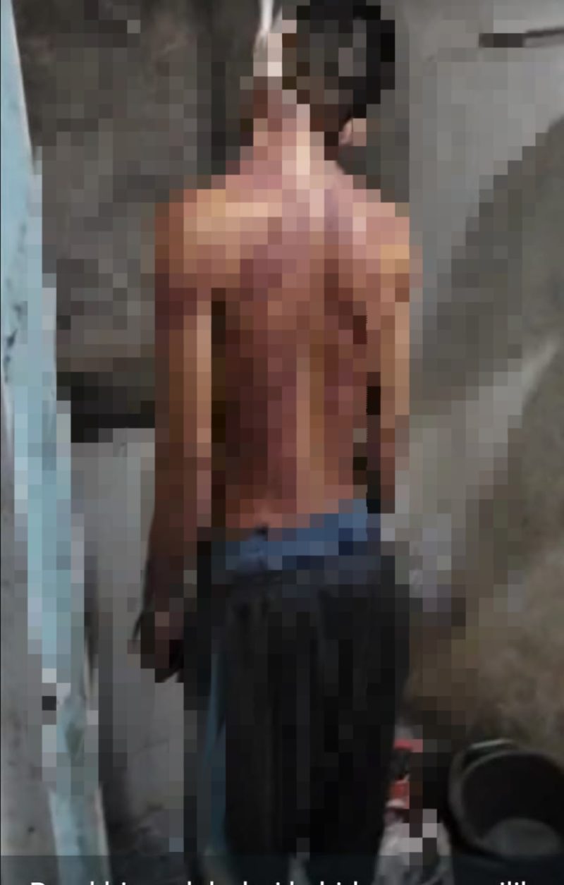 Potret Jasad pria warga Kampung Budimulya, Desa Wanasalam, Kabupaten Lebak, yang ditemukan tewas tergantung di kamar mandi rumahnya di , Jumat (27/3/2026) malam.