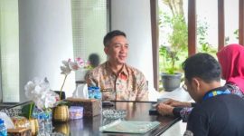 Bupati Lebak Moch. Hasbi Asydiki Jayabaya menerima audiensi akademisi IPB di Pendopo Bupati Lebak, membahas optimalisasi 100 hektare lahan tidur di Desa Cimanyangray untuk dijadikan sawah produktif. (PojokBanten.com)