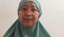 Sebuah video berdurasi 1 menit 56 detik yang beredar di media sosial memperlihatkan kondisi memprihatinkan seorang Pekerja Migran Indonesia (PMI) asal Kabupaten Serang, Banten, yang diduga terlantar di Irak (PojokBanten.com).