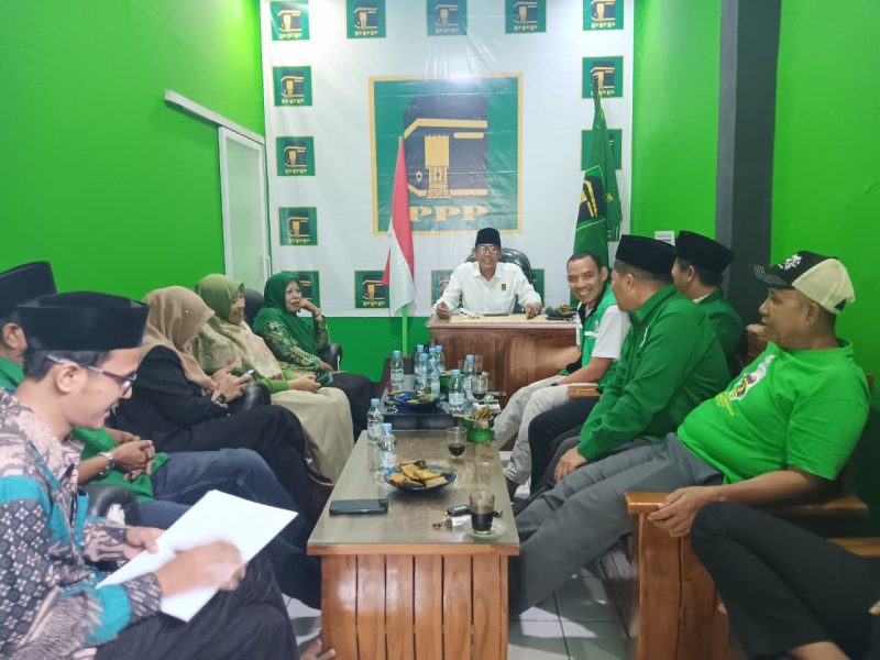 Caption : menjelang musyawarah cabang (Muscab) VI, DPC PPP Kabupaten Pandeglang menggelar rapat konsolidasi internal.