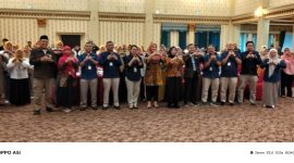 Caption : Anggota Komisi X DPR RI, Adde Rosi Khoerunnisa saat foto bersama di acara Fokus Group Discussion pelaksanaan sensus ekonomi 2026.